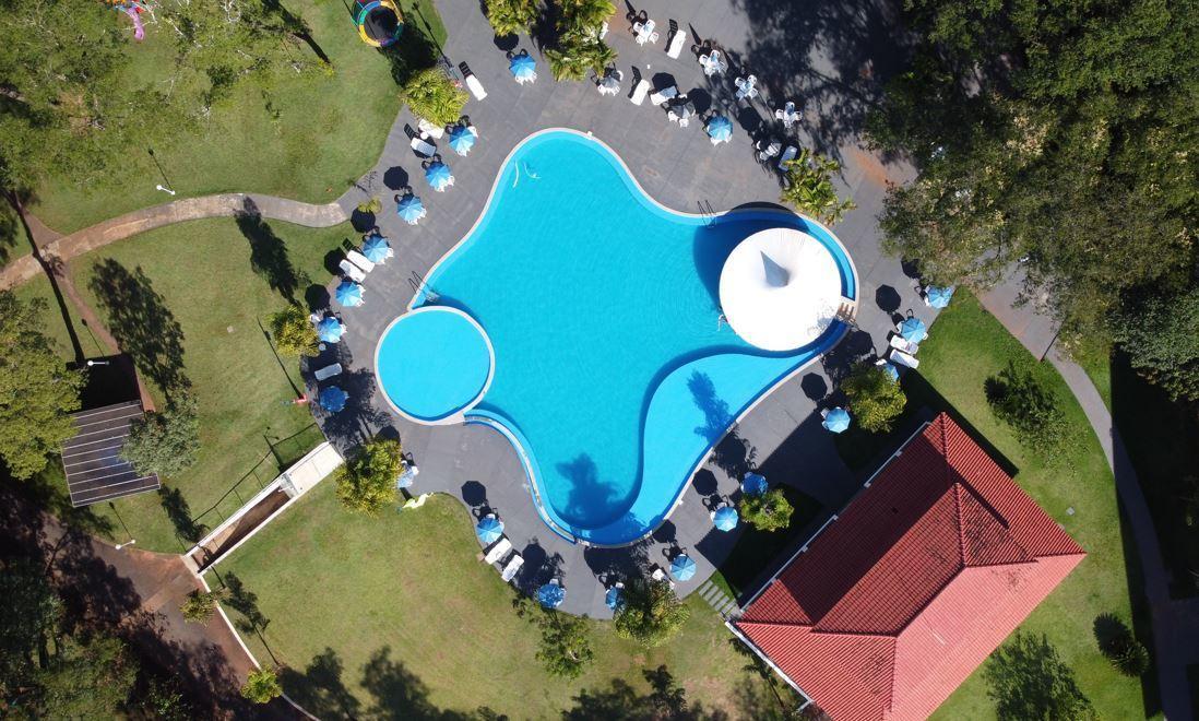 Hotel Agua Das Araras Paraguacu Paulista Ngoại thất bức ảnh