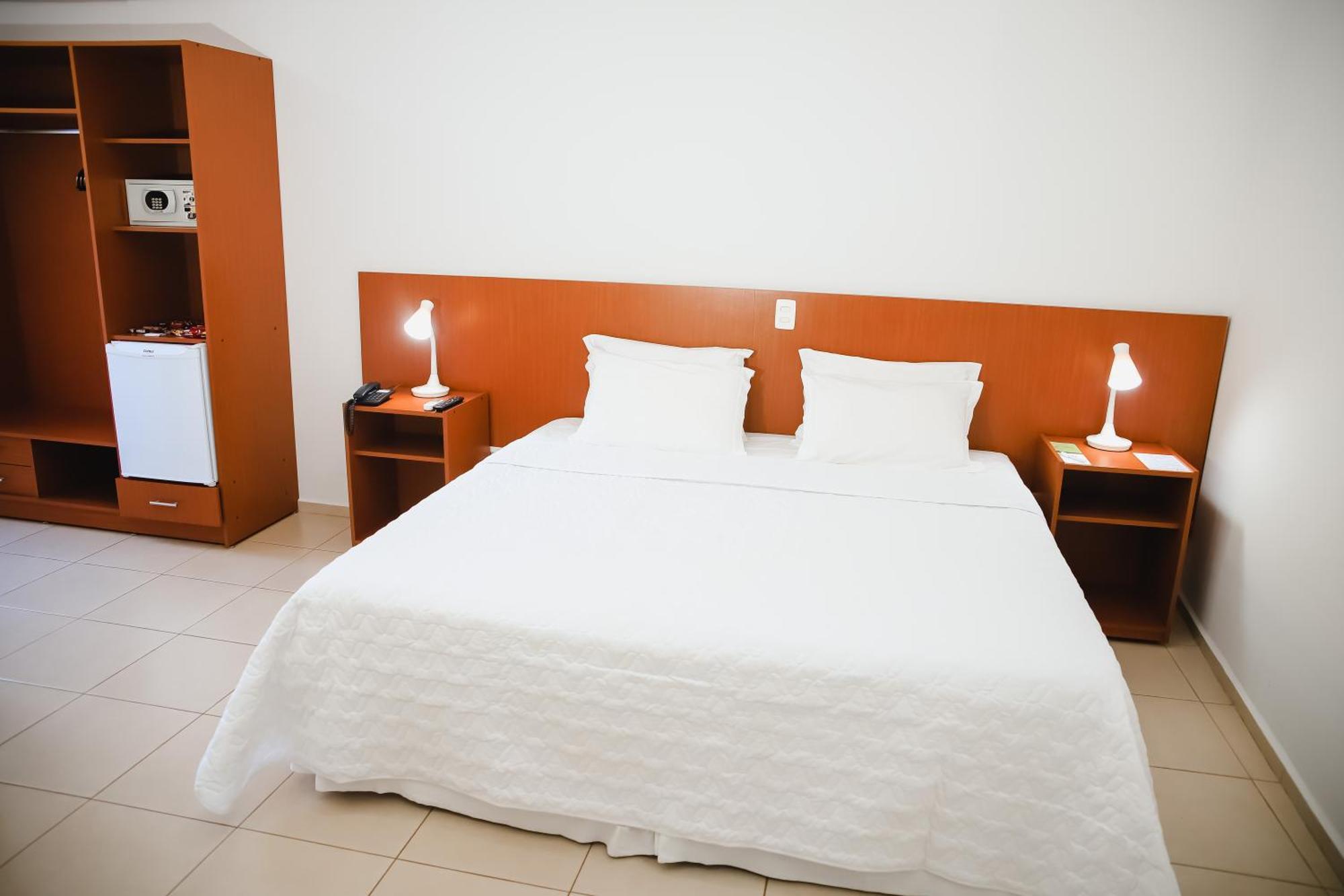 Hotel Agua Das Araras Paraguacu Paulista Phòng bức ảnh