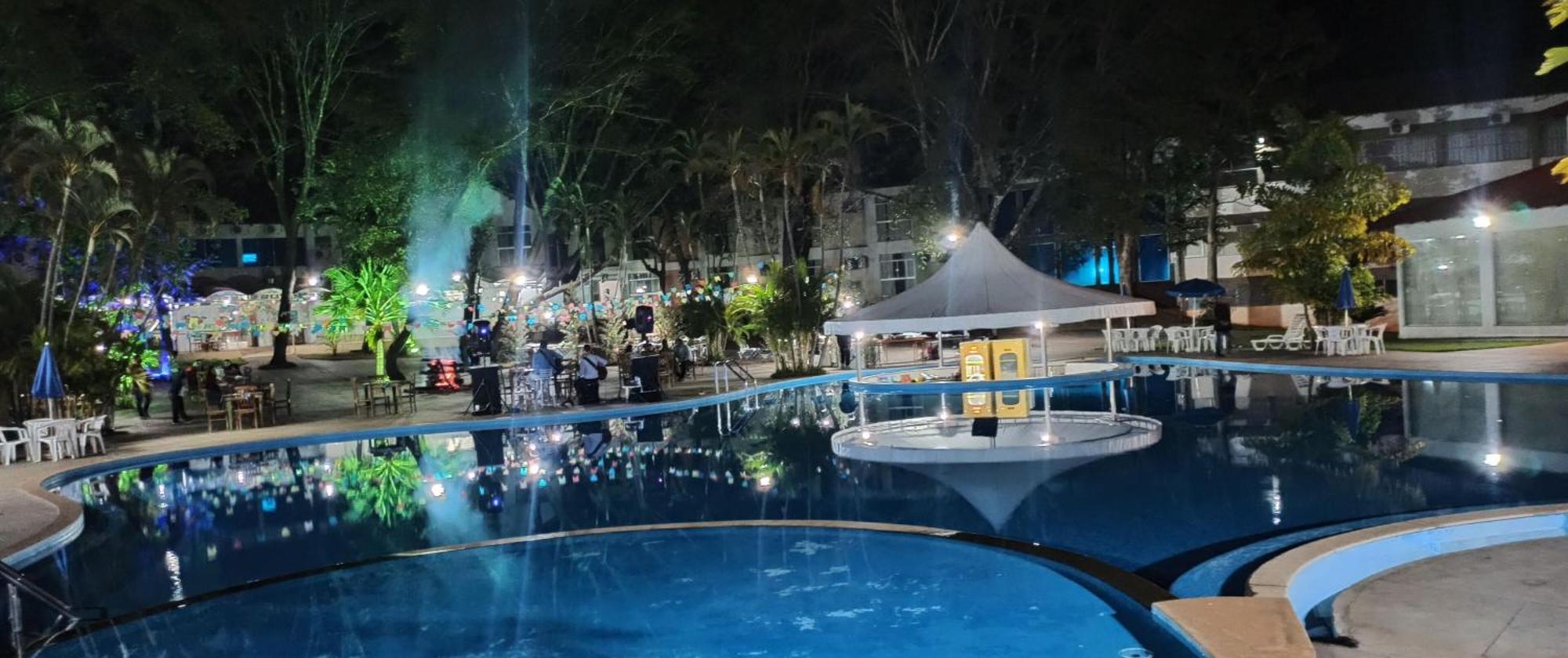 Hotel Agua Das Araras Paraguacu Paulista Ngoại thất bức ảnh